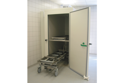 UFSK International: Leichenkühlzellen zur Beschickung mit Stellagen - Ansicht 1