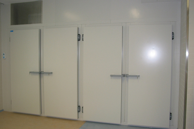 UFSK International: Mortuary Refrigeration Units with multiple tiers per door - image 10