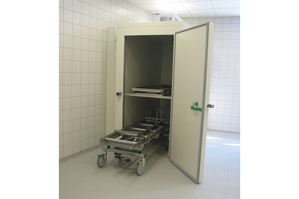UFSK International: Sargkühlzellen mit durchgehenden Türen - Ansicht 1