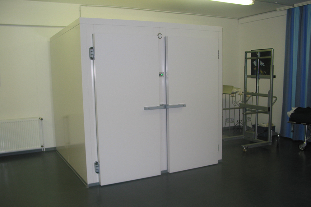 UFSK International: Sargkühlzellen mit durchgehenden Türen - Ansicht 5