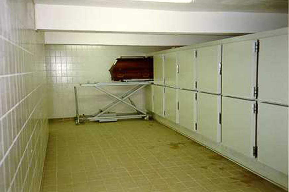 UFSK International: Sargkühlzellen mit Einzeltüren - Ansicht 4